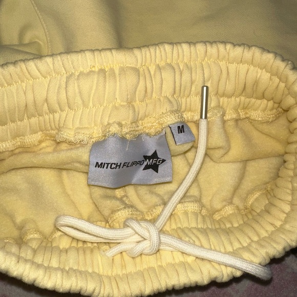 Yellow Tri Delta sweat Shorts - Picture 3 of 3